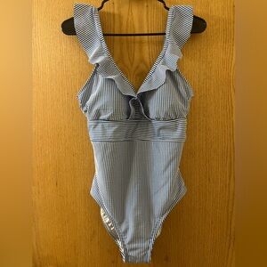 Time and Tru White Garment